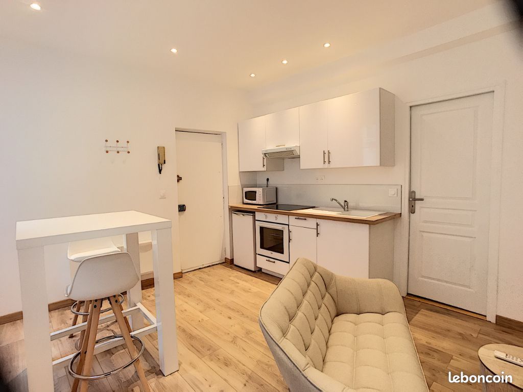 Appartement 2 pièces 27 m² · à Orléans · 27 m² · 665 €