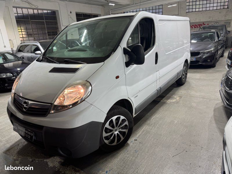 Vivaro 2.0 CDTI 115CV 2011 257000KM 5990 (image 1)