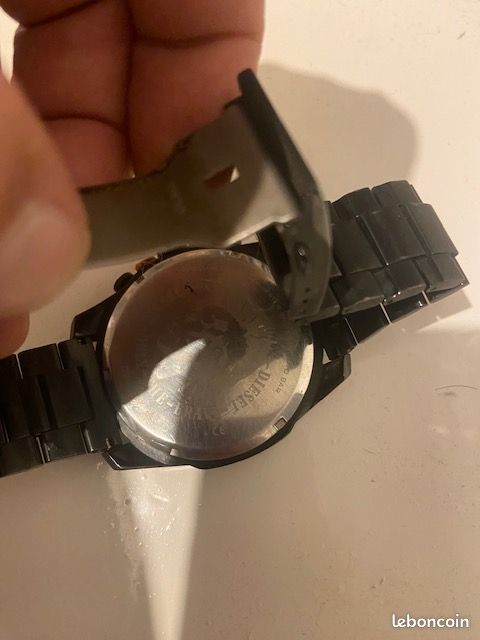 Montre diesel (image 2)