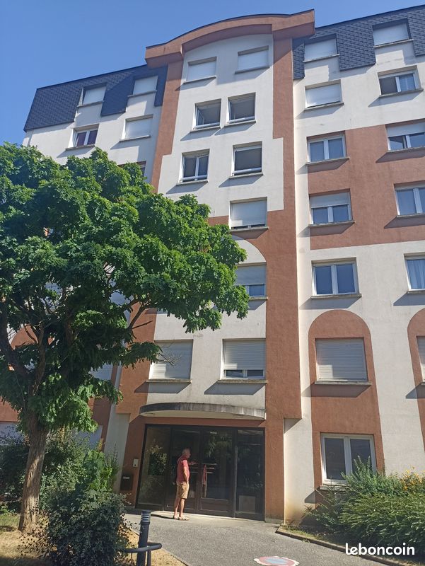 Appartement 1 pièce 33 m² · à Évreux · 33 m² · 470 €