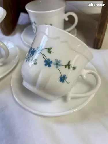 8 tasses et sous-tasses ARCOPAL Véronica (image 3)