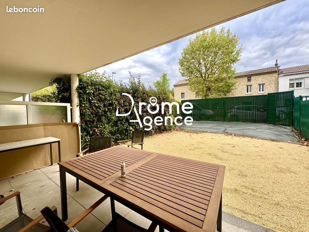 Appartement 1 pièce 35 m² · à Saint-Marcel-lès-Valence · 35 m² · 550 €/mois