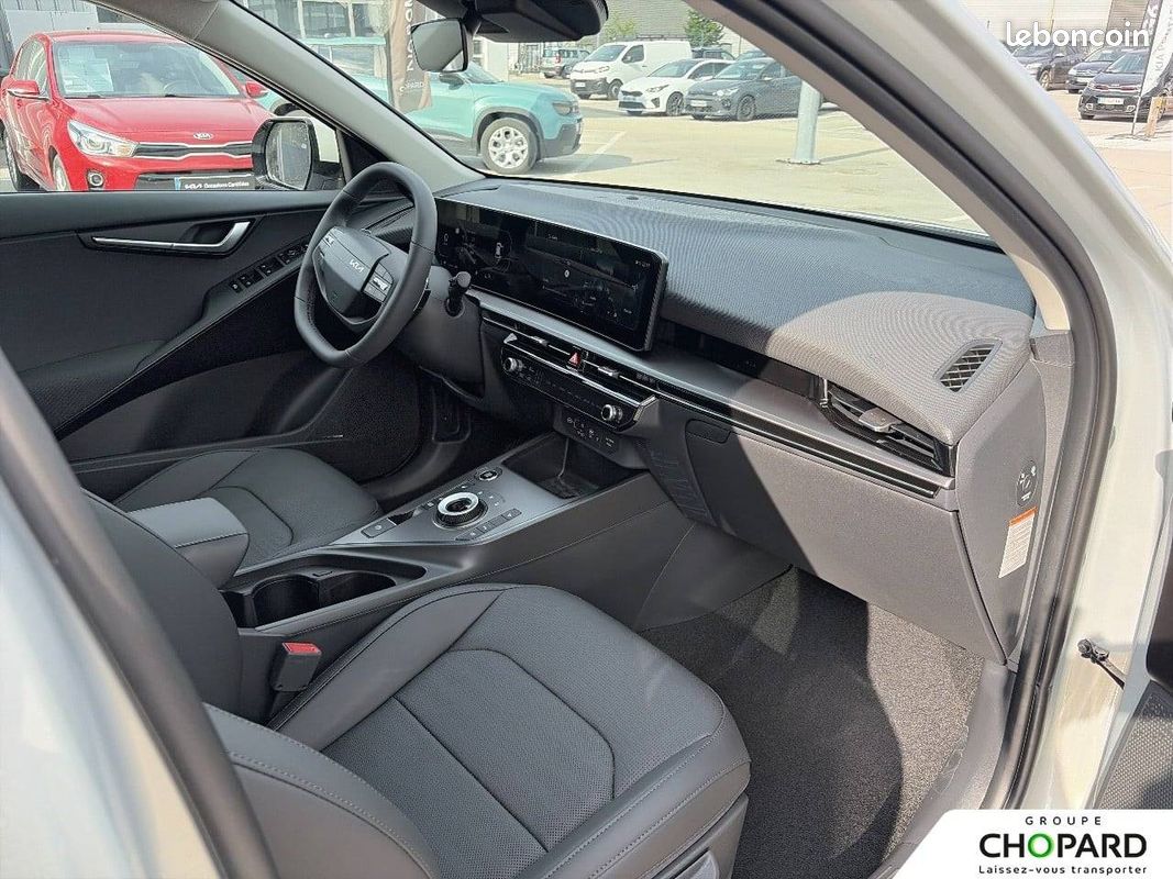 KIA Niro 1.6 GDi Hybride 138 ch DCT6 Premium (image 13)