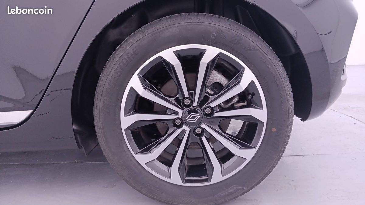 Renault clio e tech full hybrid 145 ch gsr2 techno (image 10)