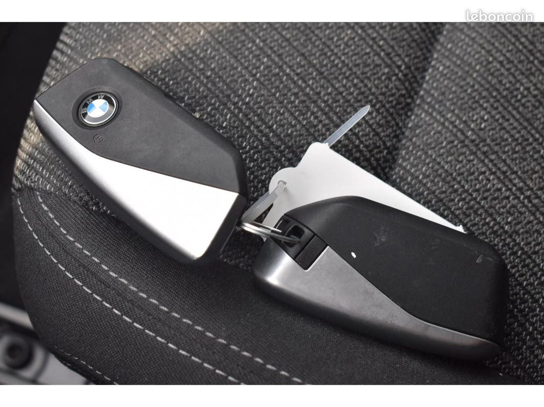 BMW X1 sDrive 20i 170ch DKG7 Business Design (image 24)