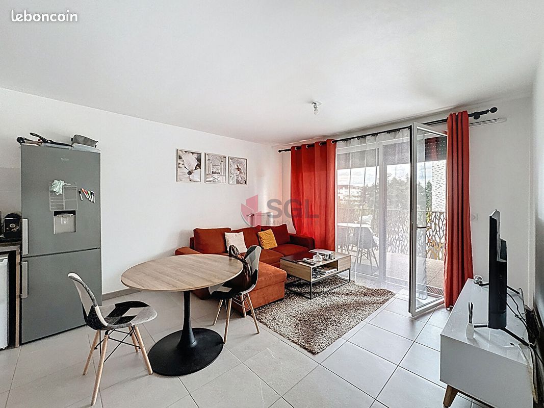 Appartement 2 pièces 42 m² · à Villepinte · 42 m² · 830 €