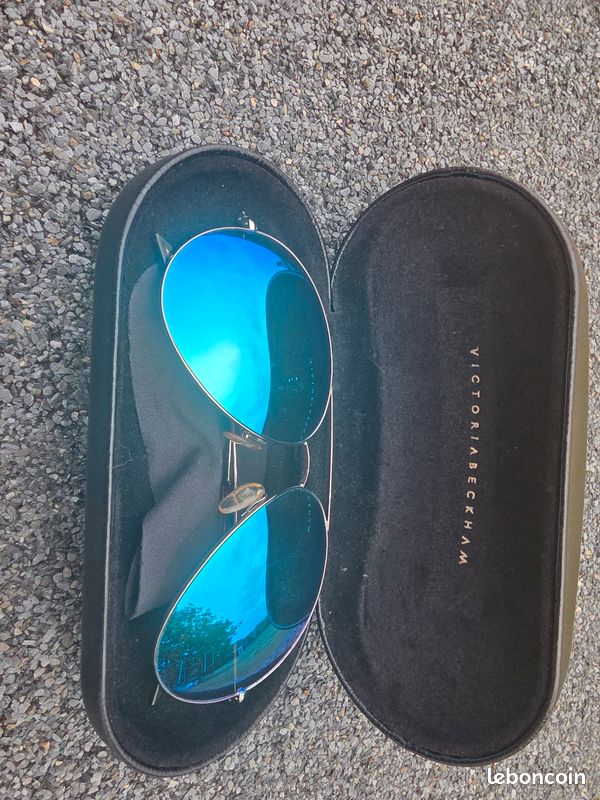 Lunettes soleil Victoria Beckham (image 1)