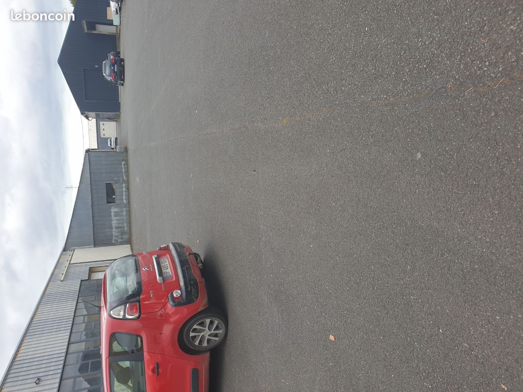 Local commercial 15 pièces 2000 m² · à Ploufragan · 2 000 m² · 800 000 €