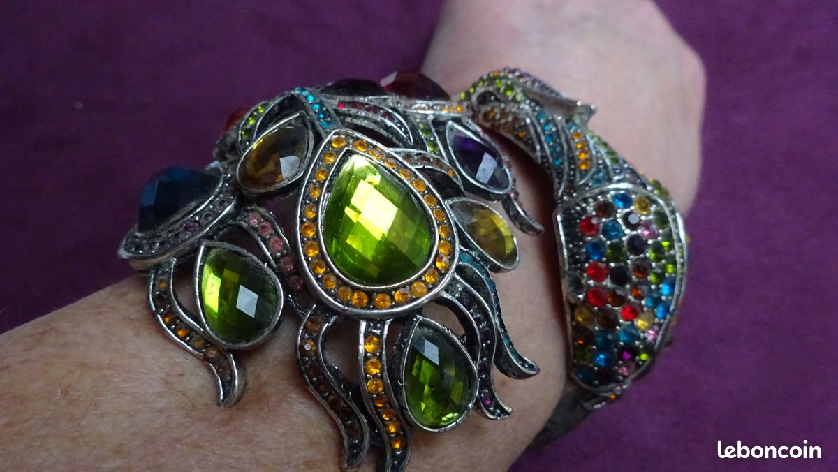 Bracelet Cuir Vintage Avec éperon De Cowboy – 8 Pointes – Unique