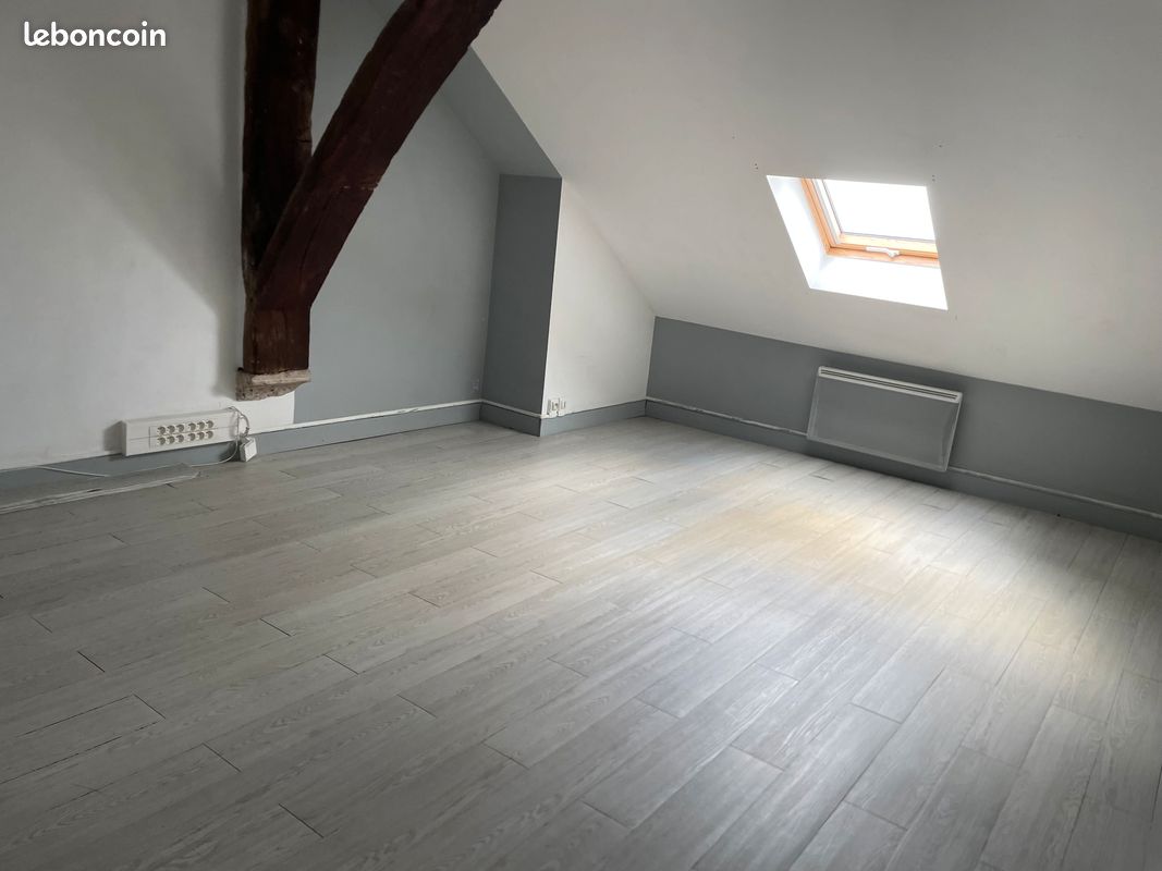 Appartement 3 pièces 57 m² · à Blois · 57 m² · 496 €