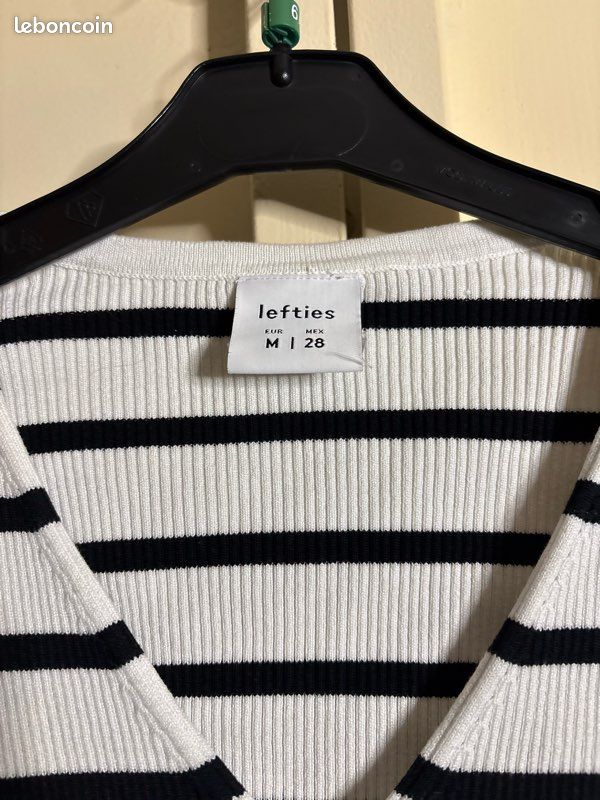 T-shirt lefties (image 2)