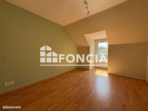 https://img.leboncoin.fr/api/v1/lbcpb1/images/6b/0d/81/6b0d817e1295b883d9960586ee2fea1a6b4f8736.jpg?rule=ad-image