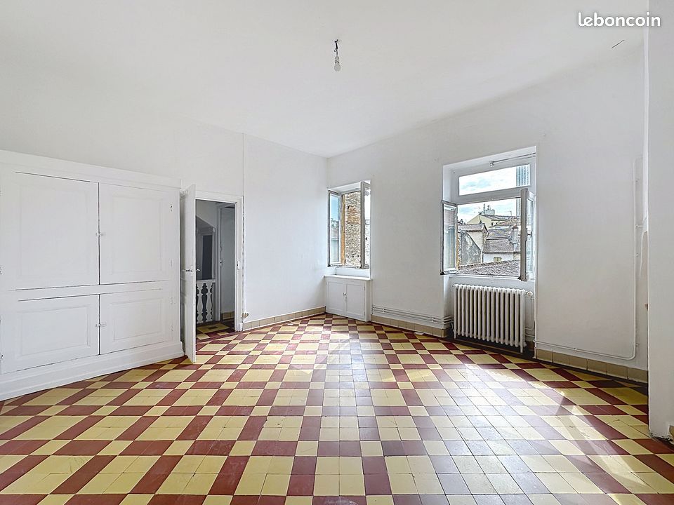 Appartement 1 pièce 34 m² · à Mâcon · 34 m² · 48 000 €