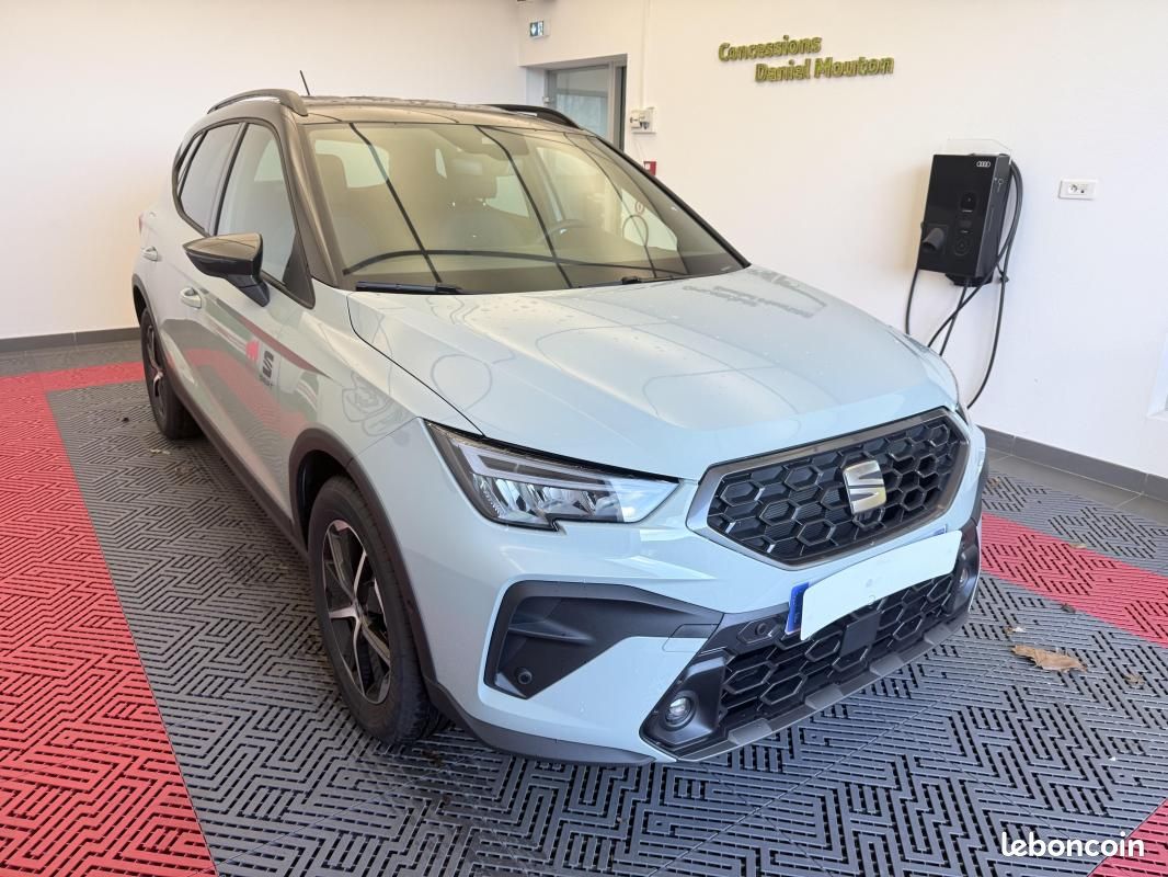 Seat Arona 1.0 TSI 95 ch Start/Stop BVM5 Copa (image 2)