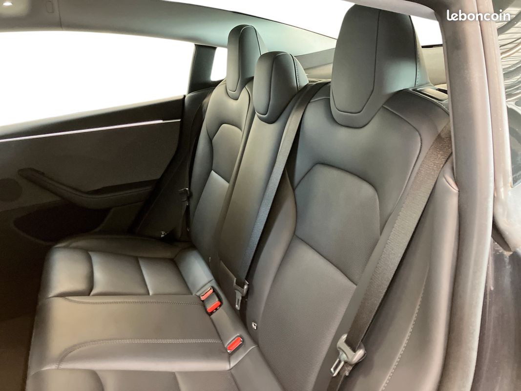 Tesla Model 3 2024 RWD - Véhicule d'occasion certifié (image 5)