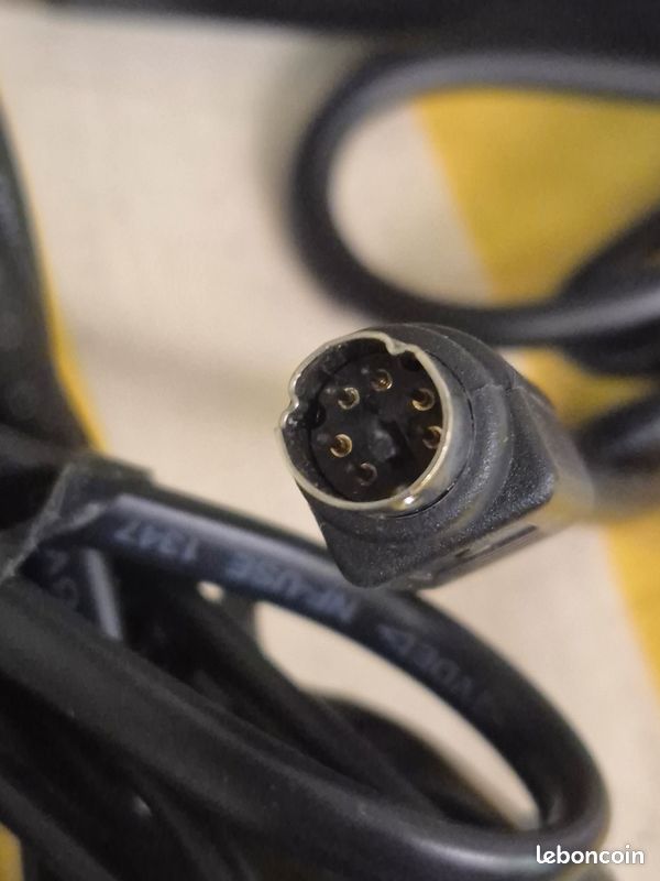 Chargeur secteur JENTEC DVE 100 - 240 V / 5 à 12VDC 2A (image 3)