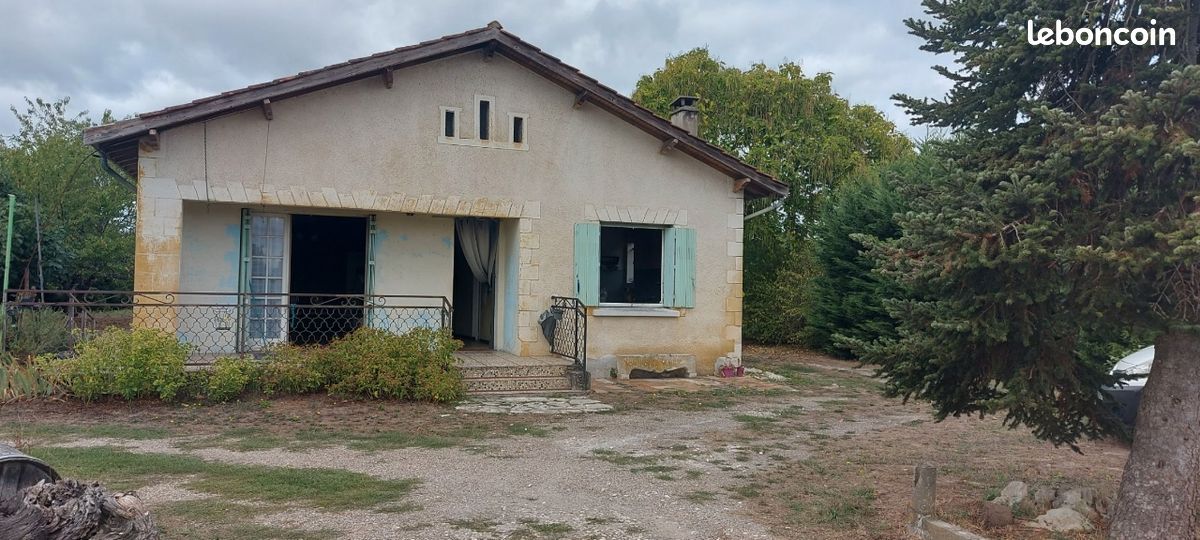 Maison 5 pièces 132 m² · à Vélines · 132 m² · 140 000 €