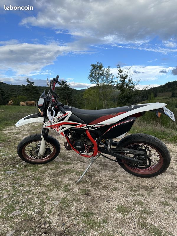 Moto Beta Rr 50 2016 Enduro 50cc Enduro Beta Rr 50 Factory Motard