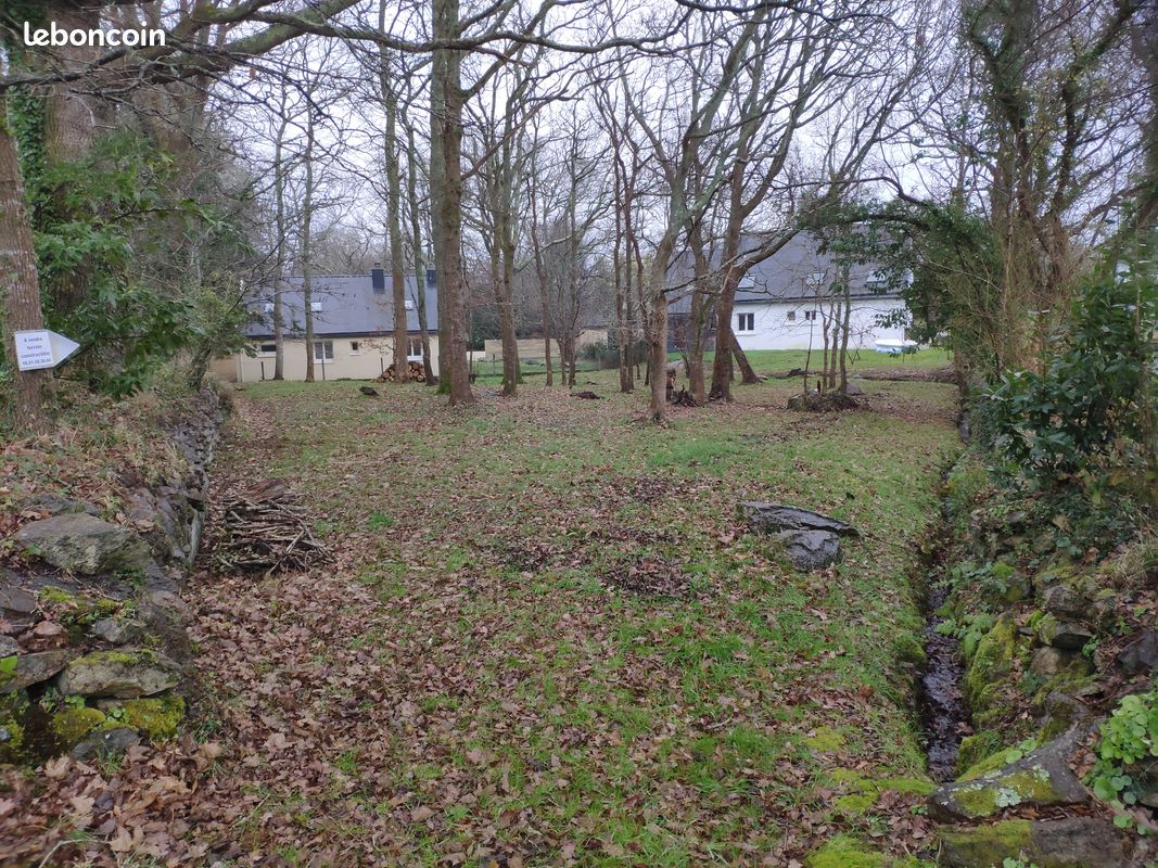 Terrain constructible à vendre 1000m carré · à Riec-sur-Bélon · 140 000 €