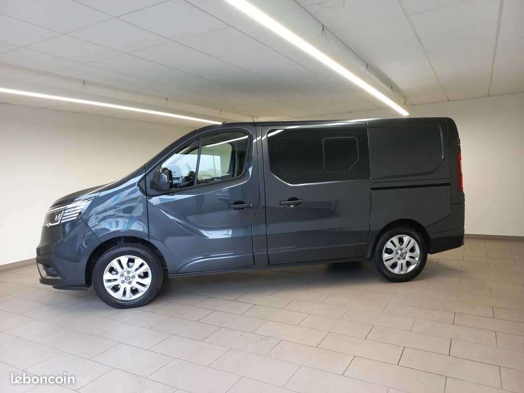Renault trafic ca l1h1 3000 kg blue dci 170 edc grand confort (image 2)