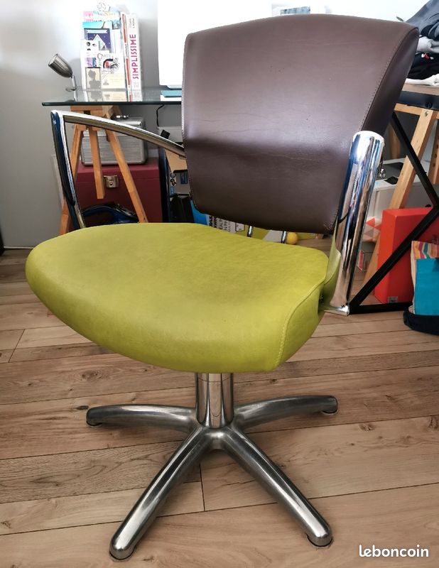 Lot 2 fauteuils hydroliques coiffeur (image 2)