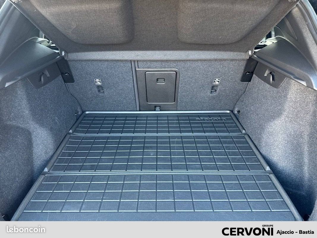 VOLVO XC40 Recharge 231 ch 1EDT Start (image 14)