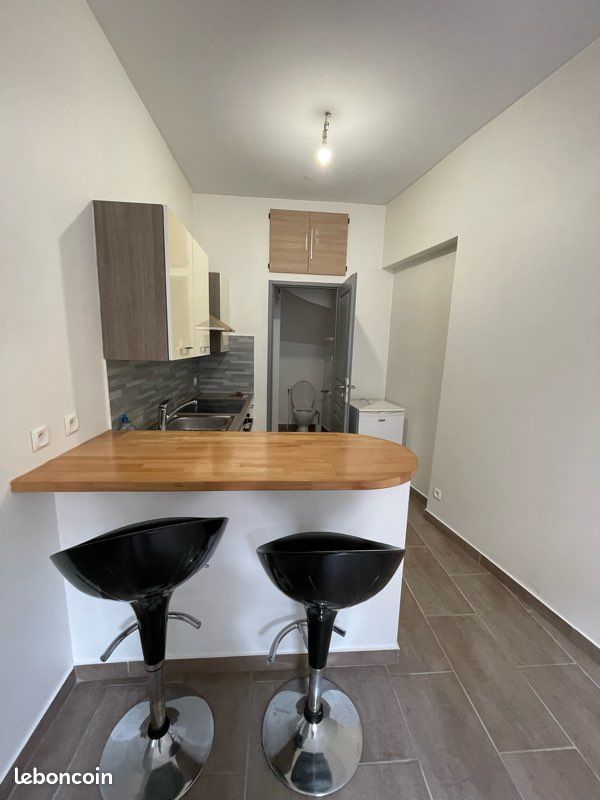 Appartement 1 pièce 20 m² · à Moulins · 20 m² · 370 €/mois