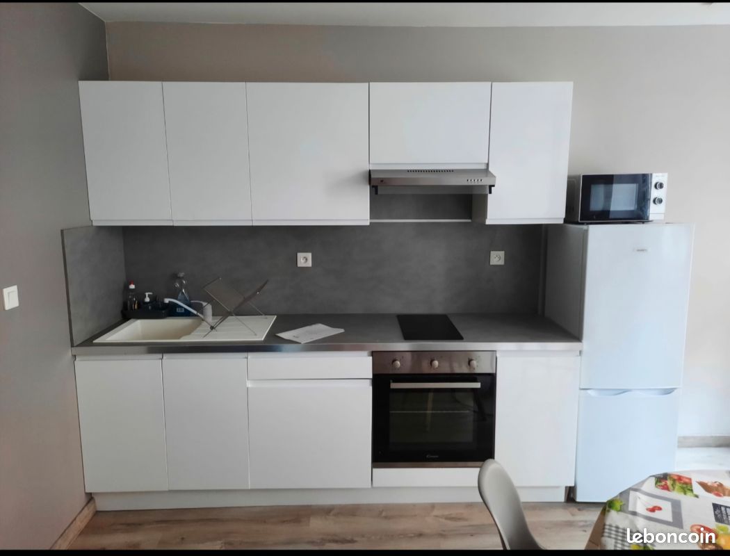 Appartement 1 pièce 27 m² · à Nantua · 27 m² · 400 €