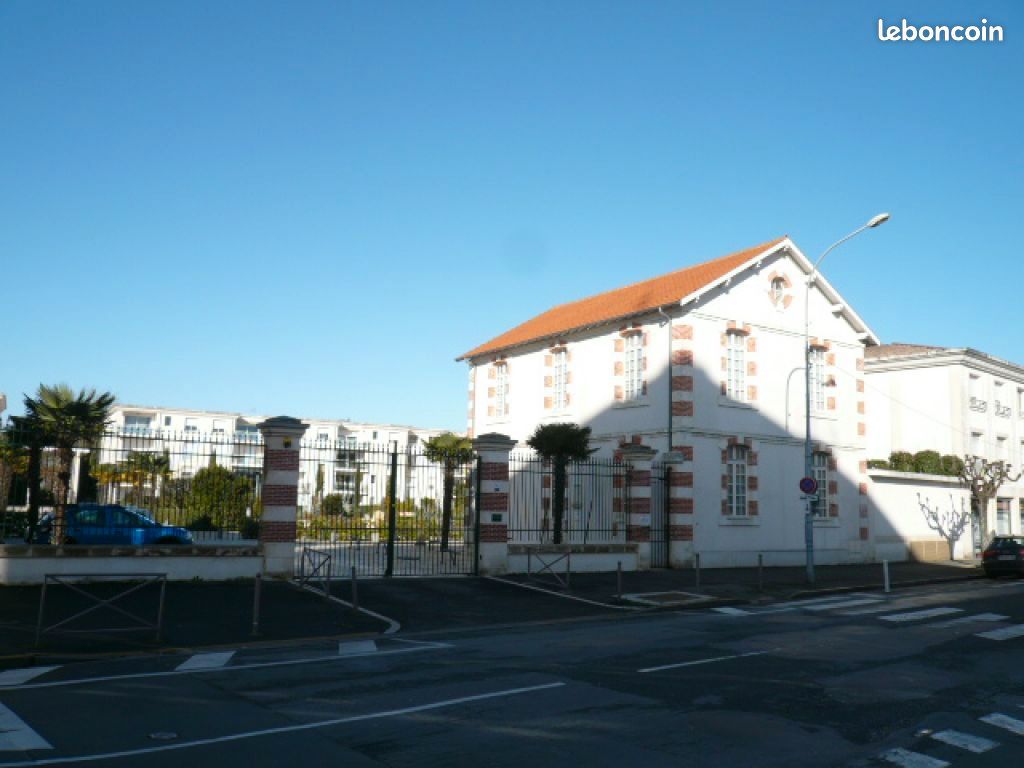 Parking 20 m² · à La Rochelle · 20 m² · 185 €/mois