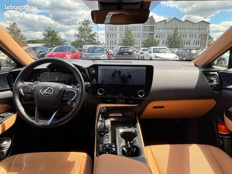 Lexus NX 450h+ Luxe 4WD MY25 (image 12)