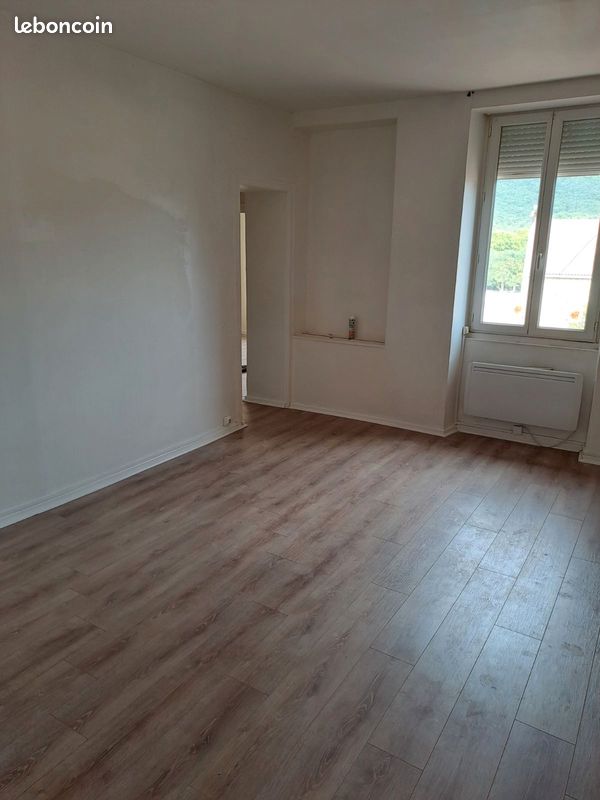 Appartement 3 pièces 56 m² · à Le Bousquet-d'Orb · 56 m² · 430 €/mois