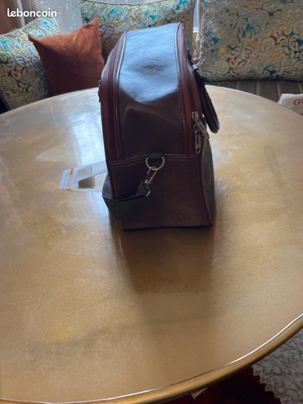 Sac de voyage (image 4)