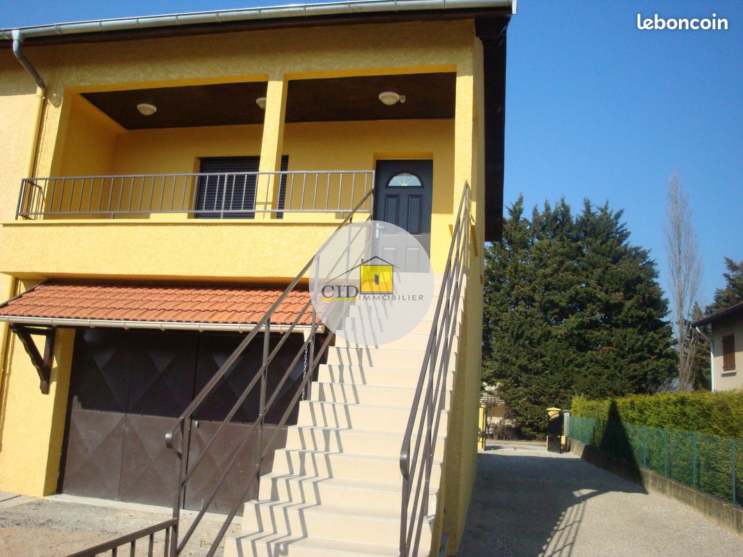 Appartement 3 pièces 56 m² · à Marennes · 56 m² · 995 €