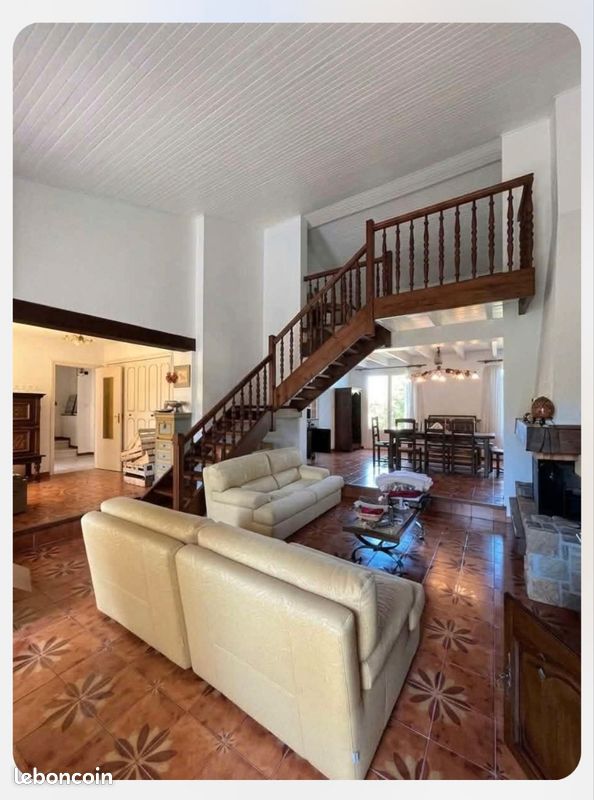 Maison 7 pièces 166 m² · à Villeneuve-de-la-Raho · 166 m² · 330 000 €