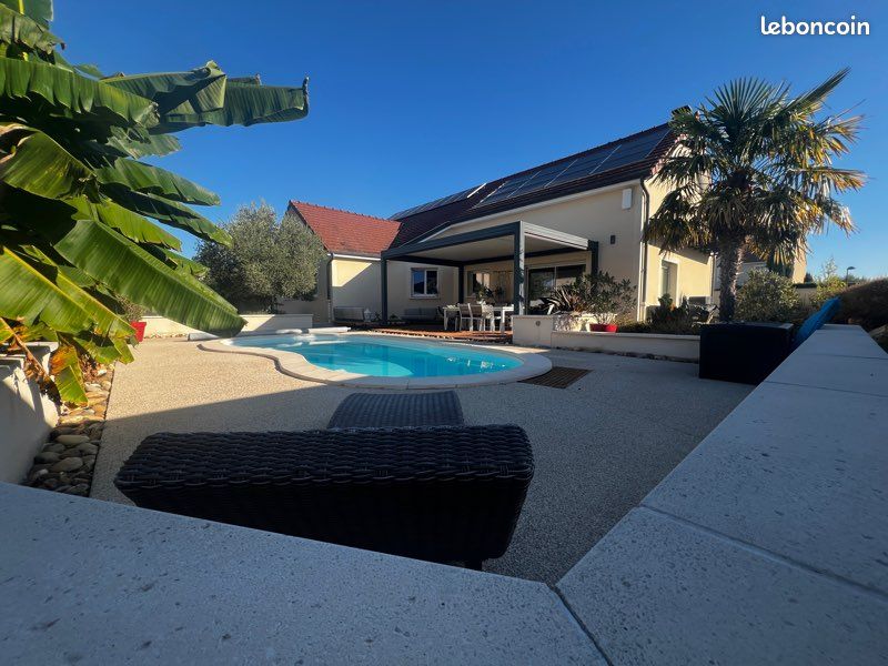 Maison 5 pièces 146 m² · à Rouvres-en-Plaine · 146 m² · 474 000 €