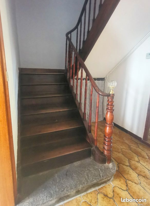 Maison de ville 5 pièces 150 m² - Gan 64290 (image principale 3)