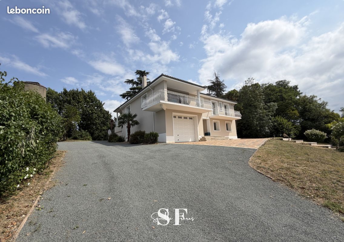 Propriété 5 pièces 230 m² (image 16)