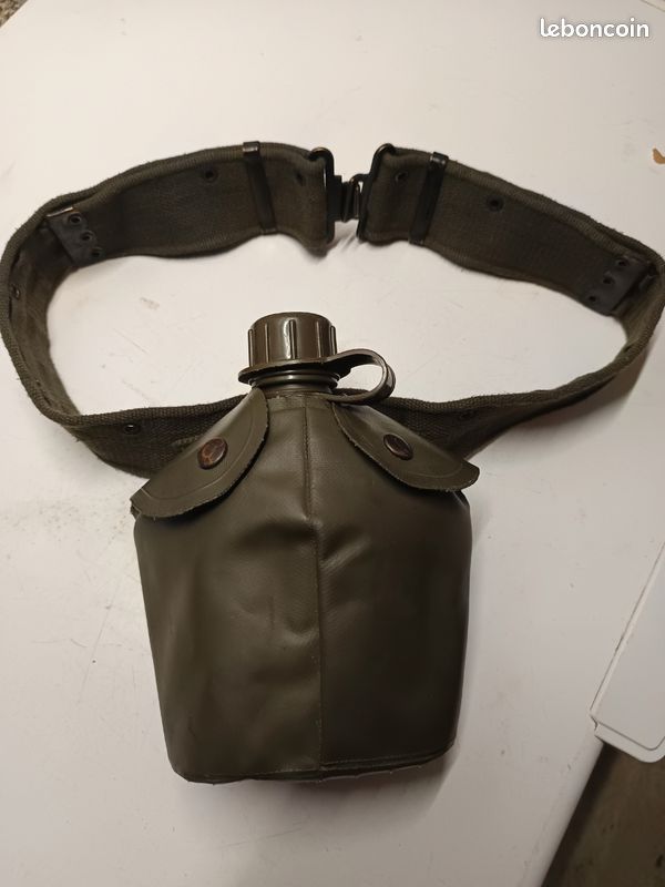 Ensemble gourde quart sacoche ceinture militaire (image 1)
