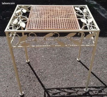 Petite table intérieur extérieur fer forgé rotin (image 3)