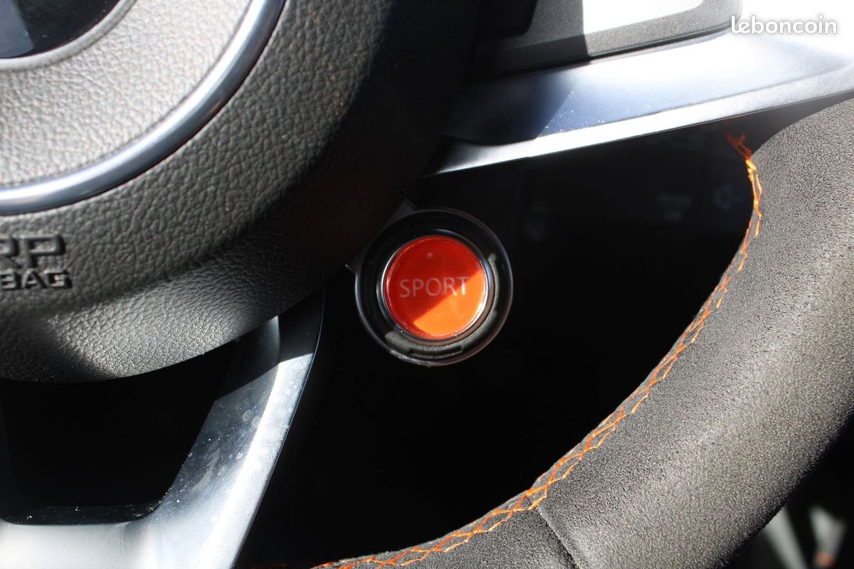 Alpine A110 "S" 300CV SPORT TURBO BOITE AUTO +PALETTE CAMÉRA GPS FOCAL LEDS CUIR ALCANTARA (image 13)