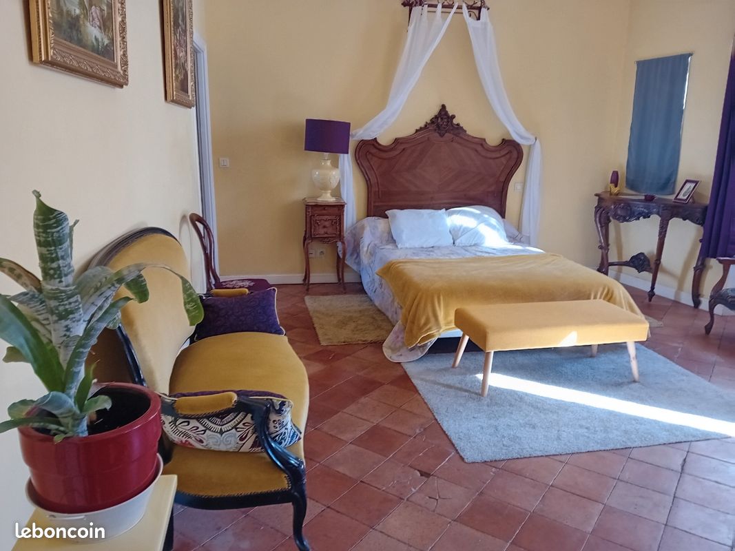 Immeuble 8 pièces 227 m² · à Limoux · 226,5 m² · 229 000 €