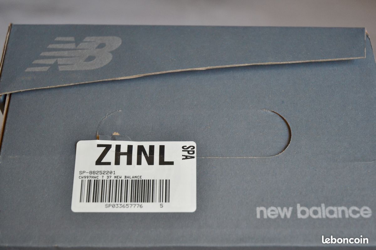 New Balance 997 femme noire blanche taille 37 [Neuves] (image 3)