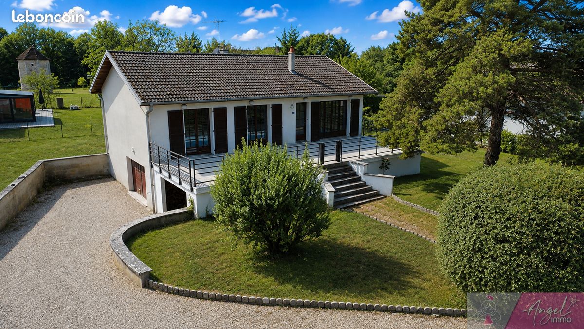 Maison 4 pièces 94 m² · à Audelange · 94 m² · 165 000 €