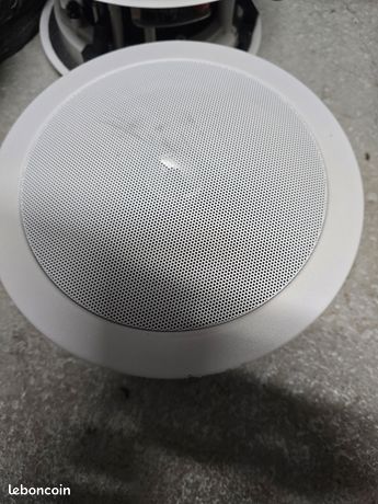 YAMAHA ENCEINTE ENCASTRABLE (LA PAIRE) - NSIC600