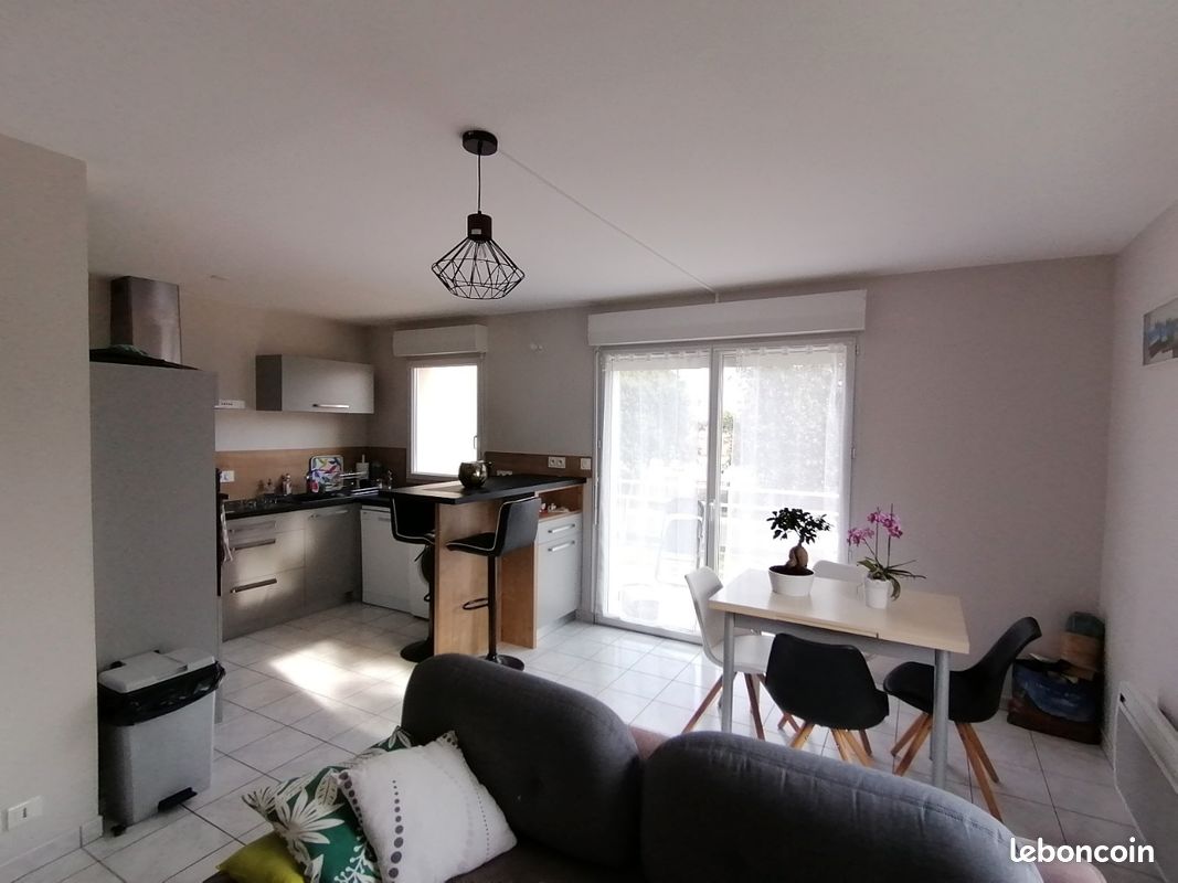 Appartement 2 pièces 47 m² · à Les Herbiers · 47 m² · 585 €
