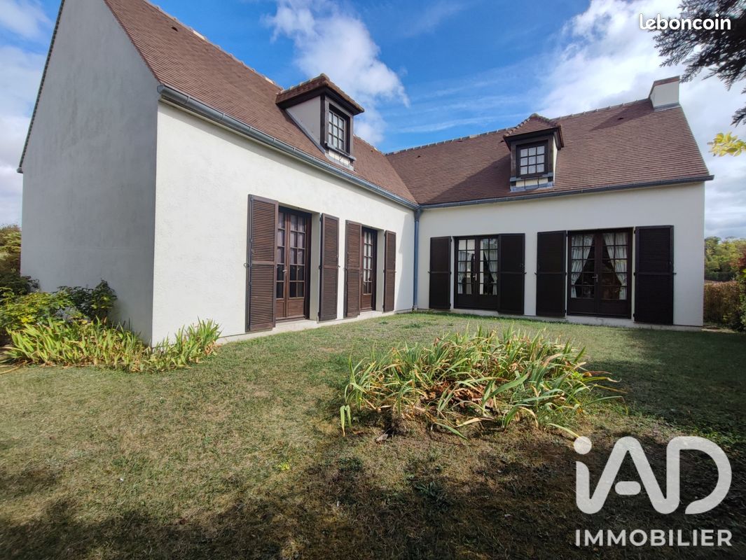 Maison 7 pièces 169 m² · à Sagy · 169 m² · 409 000 €