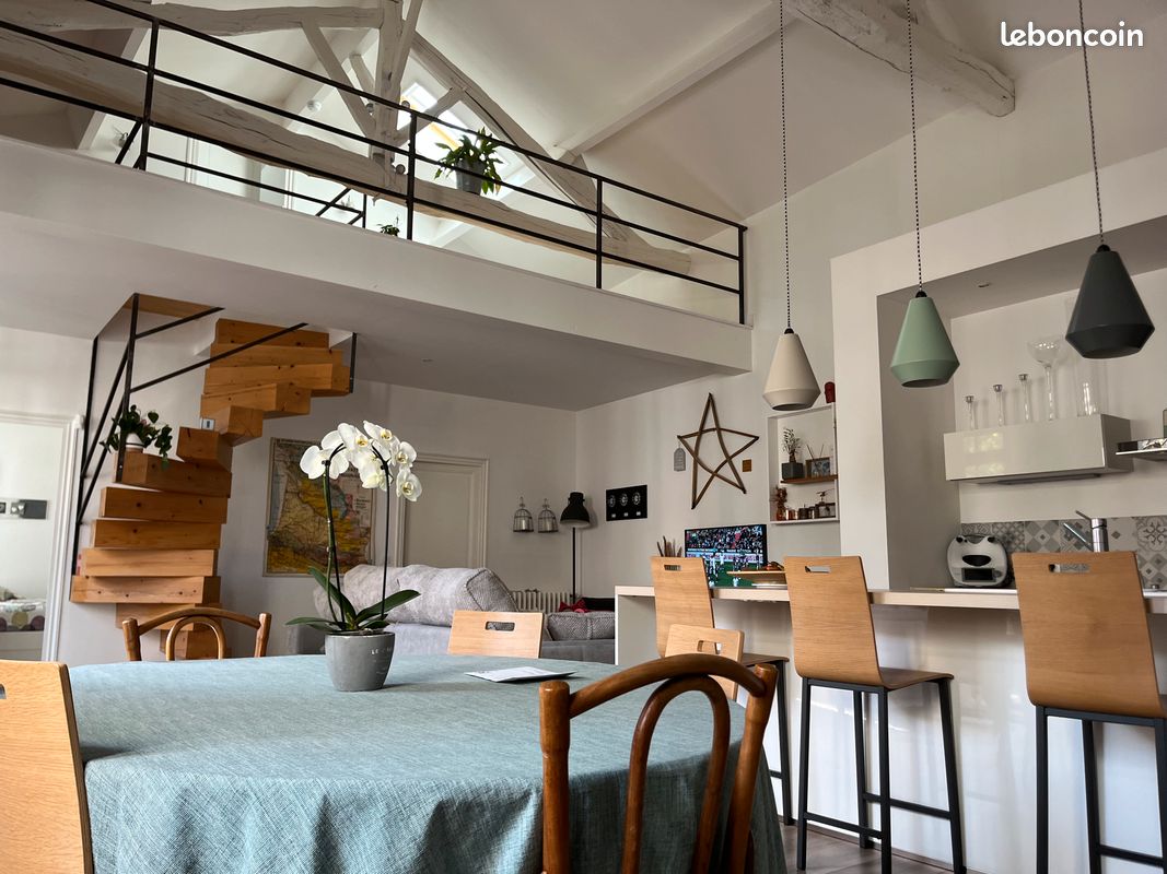 Maison 7 pièces 180 m² · à Barbezieux-Saint-Hilaire · 180 m² · 345 000 €