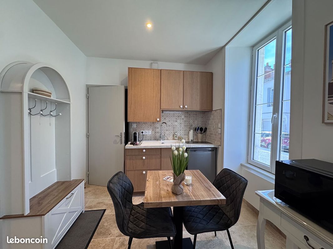 Appartement 1 pièce 23 m² · à La Rochelle · 23 m² · 700 €/mois
