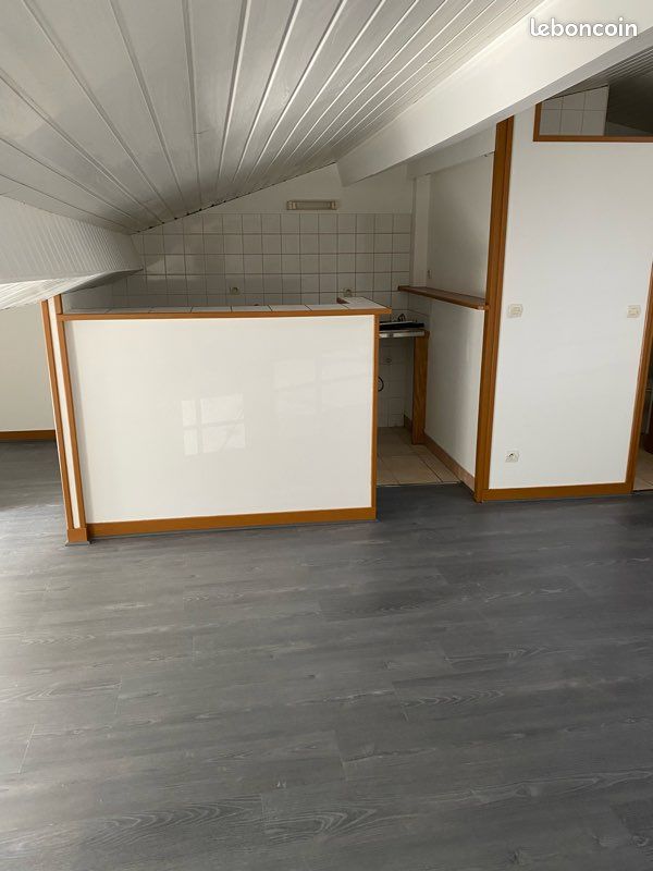 Appartement 1 pièce 50 m² · à Benet · 50 m² · 400 €