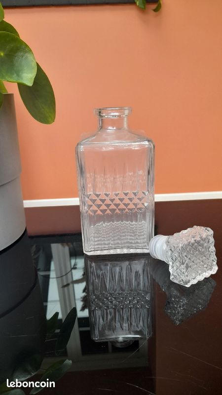 Carafe à whisky (image 1)